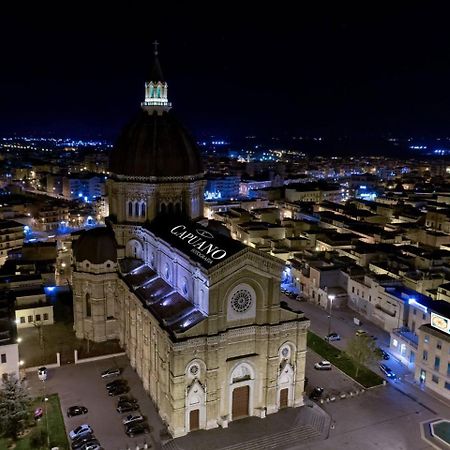 B&B Piazza Duomo 세리뇰라 외부 사진